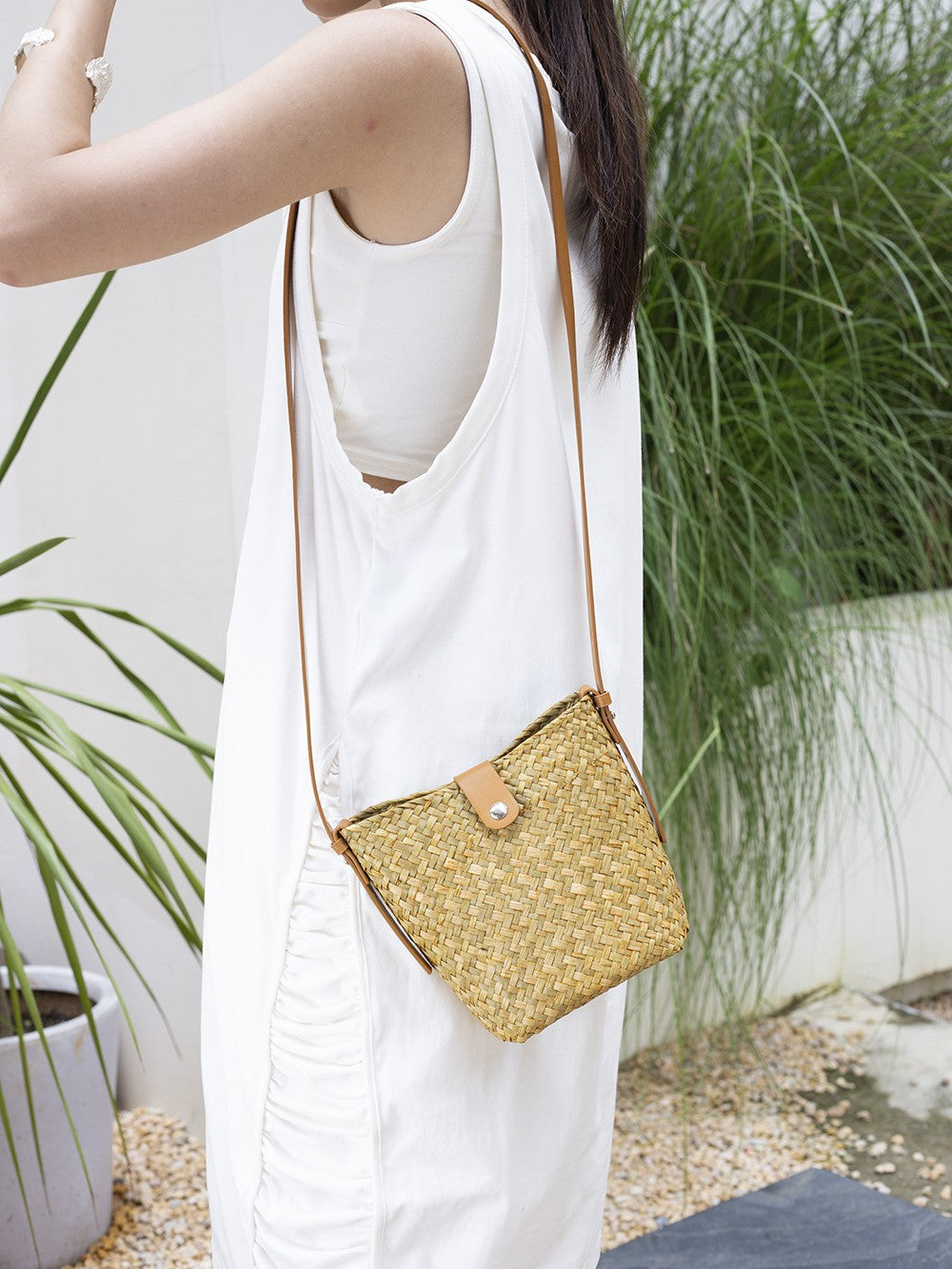 Artisan Handmade Straw Crossbody - Mini Phone Shoulder Bag